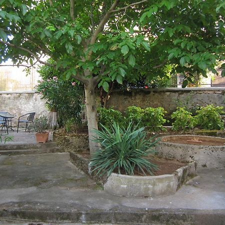Guest House Ilona Pula Dış mekan fotoğraf