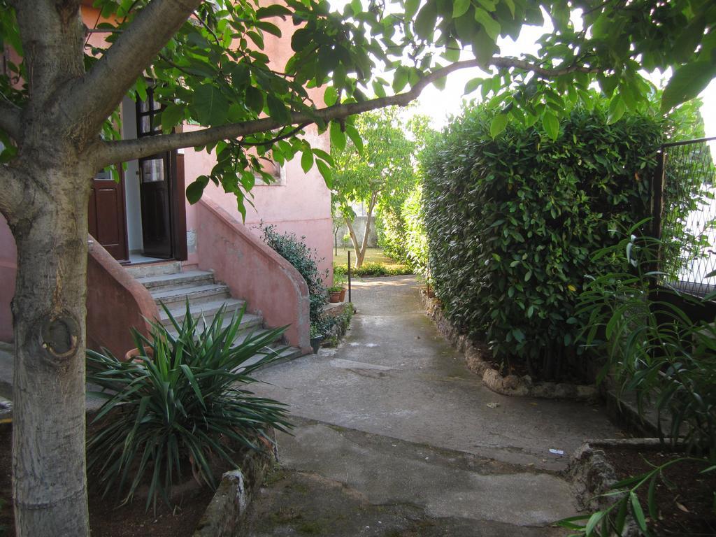 Guest House Ilona Pula Dış mekan fotoğraf